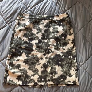 J. Crew Green and Cream Pencil Skirt